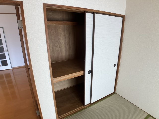 Y・ハヤシ・ビルド・市川の収納
