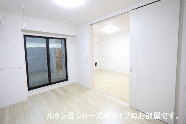 ピノ・フルールの内装|内装は落ち着いています