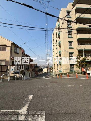 【周辺】 | ディオフェルティ石切