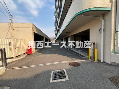 【駐車場】 | ディオフェルティ石切