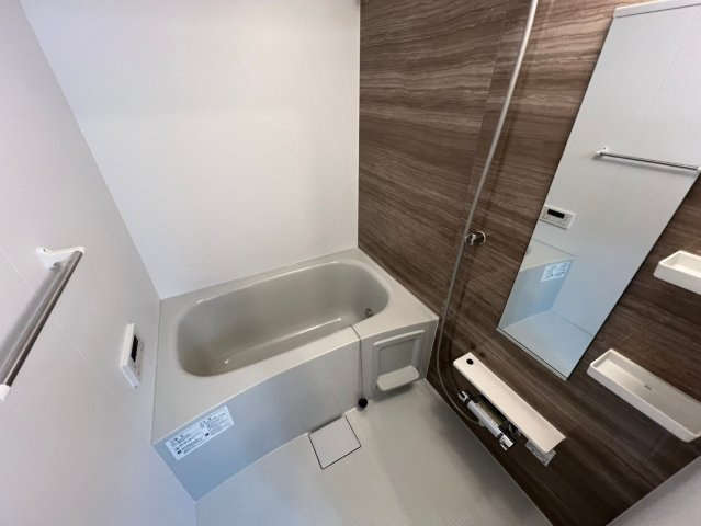 ルポ舞子弐番館の浴室