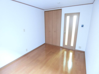 【寝室】 | サン・ライフ