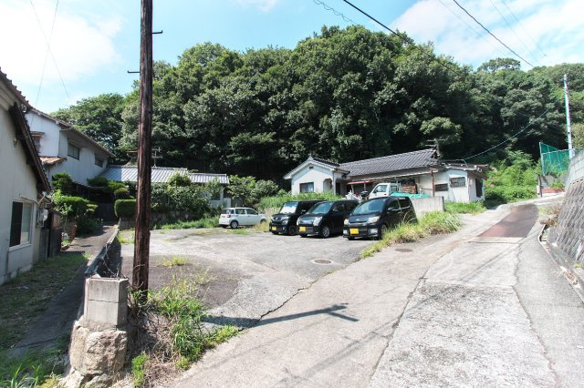 下中駐車場（白石）の周辺