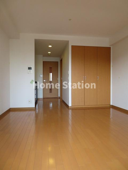 【居間・リビング】 | リーガル弁天町Ⅱ