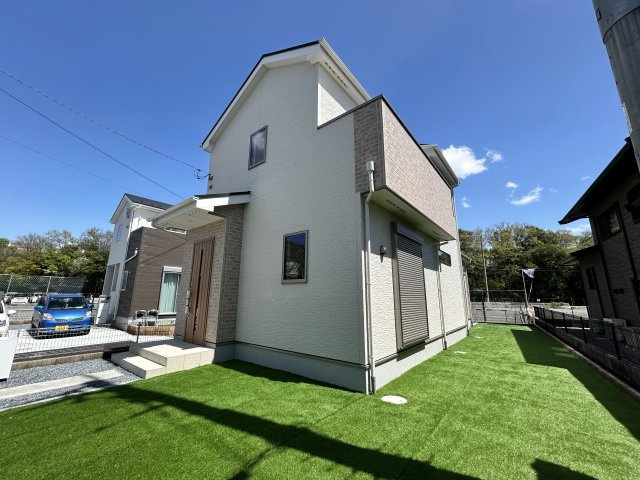 新築　高崎市日高町23-2期　LIGNAGE　1号棟の外観|現地写真　完成しました！ご内覧等、お気軽にお問合せください♪　
