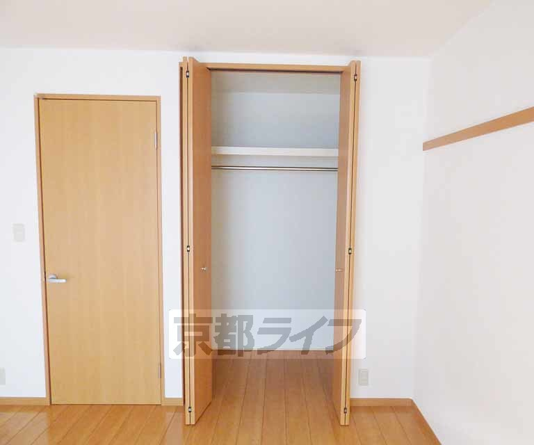 パークハイムひのきの収納