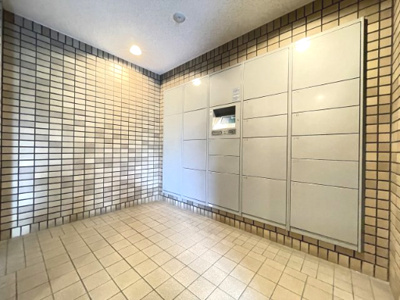 【エントランス】 | 東急ドエル・アルス堺フェニックス | 急な予定変更にも対応可能！宅配ボックス完備してます♪