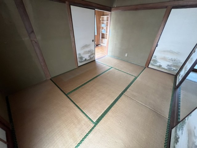 古城町戸建ての和室