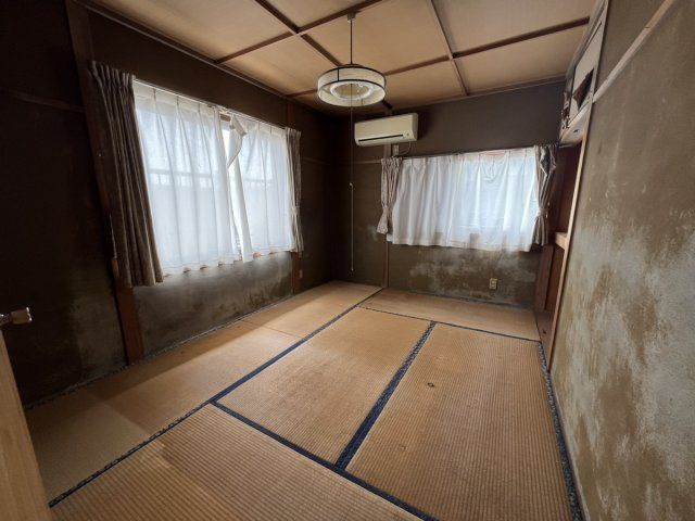 古城町戸建ての和室