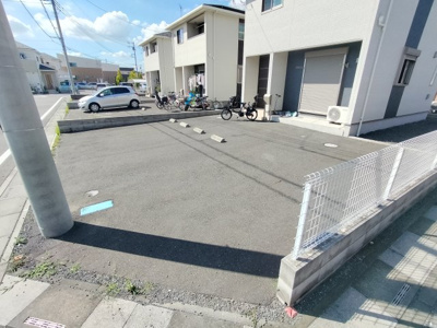 【駐車場】 | ガーデンコート美園