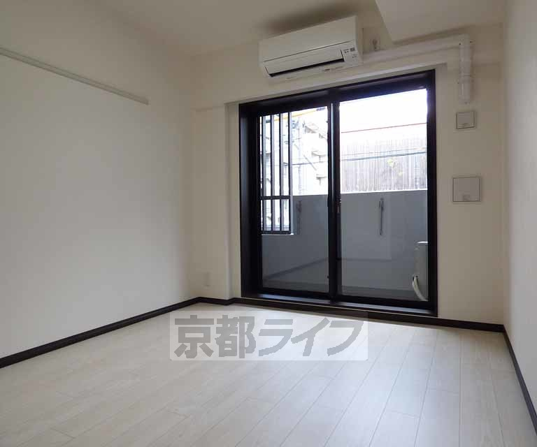 ベラジオ堀川今出川Ⅱの居間・リビング