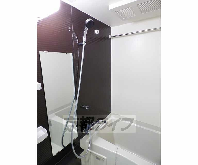 ベラジオ堀川今出川Ⅱの浴室