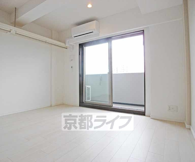 ベラジオ京都鞍馬口の居間・リビング