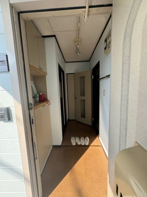 【玄関】 | エクセルドリームタウンB | ※同タイプ、別部屋写真使用。