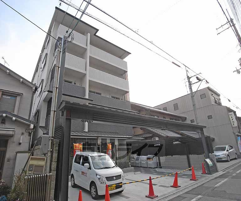 モナド　ｍｏｎａｄｏの外観