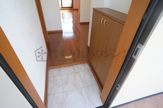 アドミール栄の玄関|参考、同建物・反転間取りの号室
