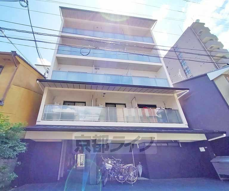Ａｐｐａｒｔａｍｅｎｔｏ御所西の外観