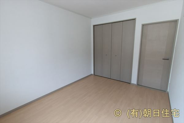 ニューセジュール中吉の和室