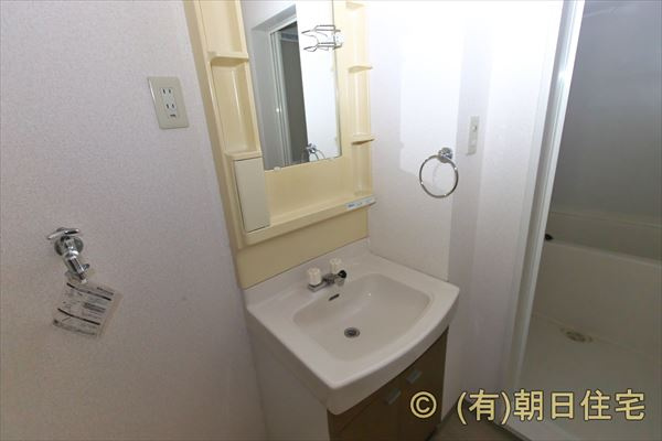 ニューセジュール中吉の独立洗面台