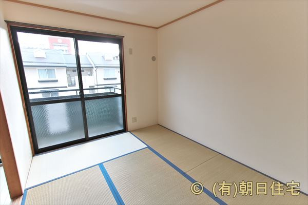 ニューセジュール中吉の和室