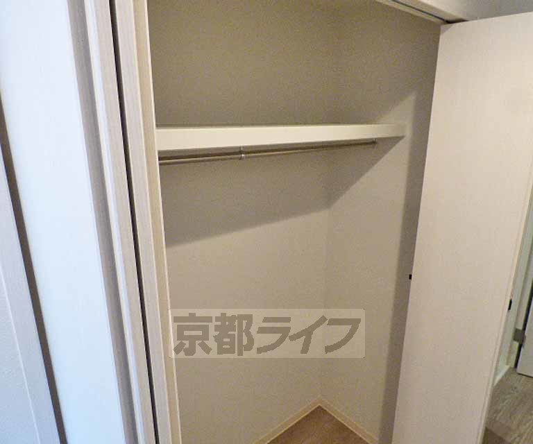 ＴＨＥ　ＧＡＲＮＥＴ　ＳＵＩＴＥ　ＲＥＳＩＤＥＮＣＥ　御所西の収納