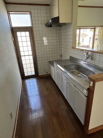潮見台戸建のキッチン