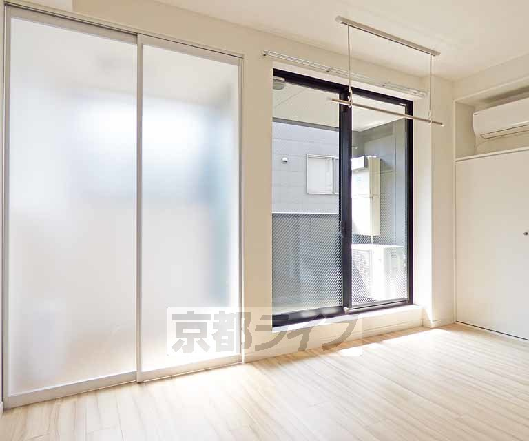 清淳西陣の内装