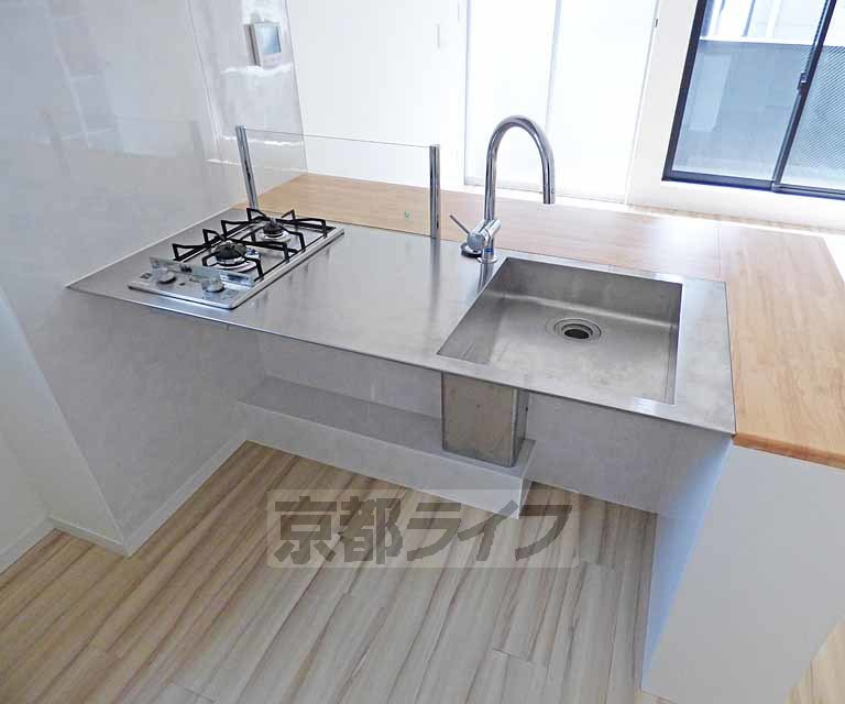 清淳西陣のキッチン