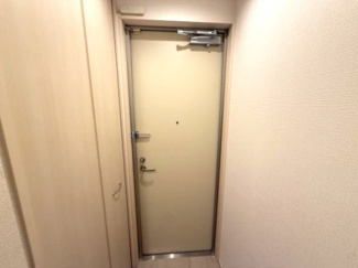 【玄関】 | ルミエール E棟