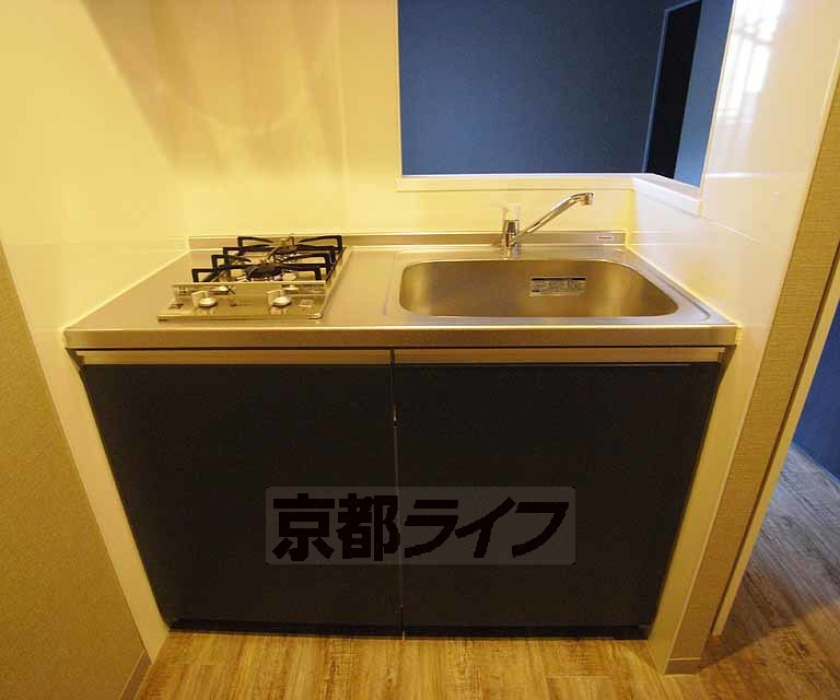 Ａｐｐａｒｔａｍｅｎｔｏ御所東のキッチン