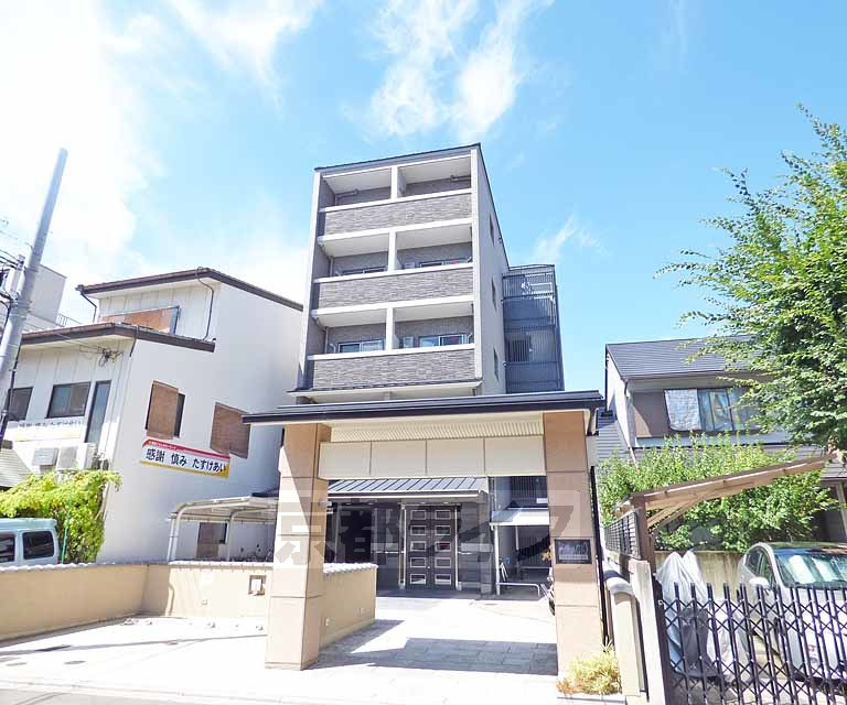 べラジオ堀川今出川の外観