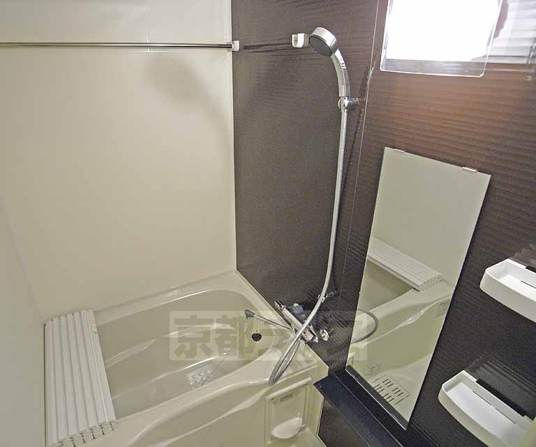 べラジオ堀川今出川の浴室