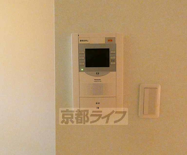 ドルフソレイユ鞍馬口のセキュリティ|モニター付インターホン