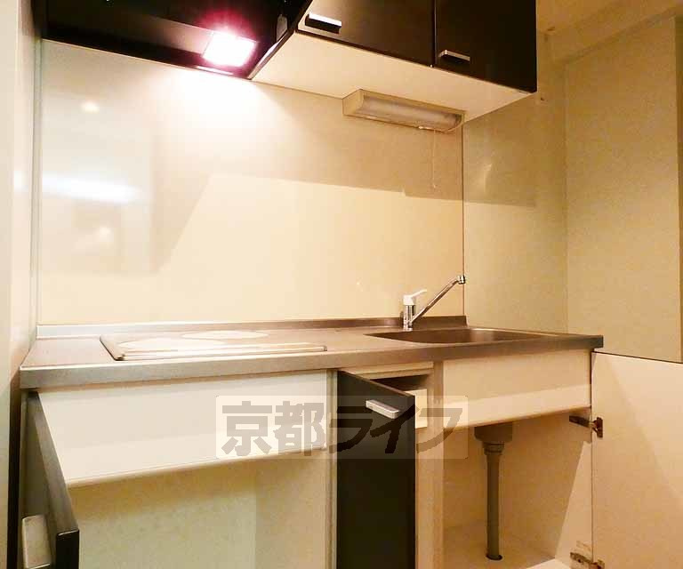 ドルフソレイユ鞍馬口のキッチン|きれいなキッチンです