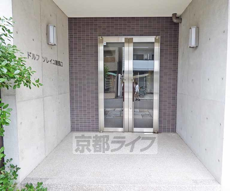 ドルフソレイユ鞍馬口のエントランス|毎日通るエントランスはこのようになっています