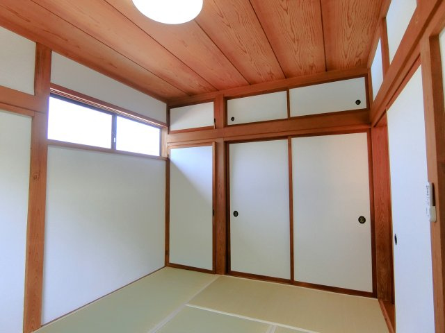 東金市上谷戸建５LDKの和室