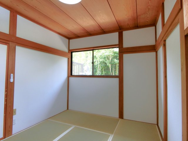東金市上谷戸建５LDKの和室