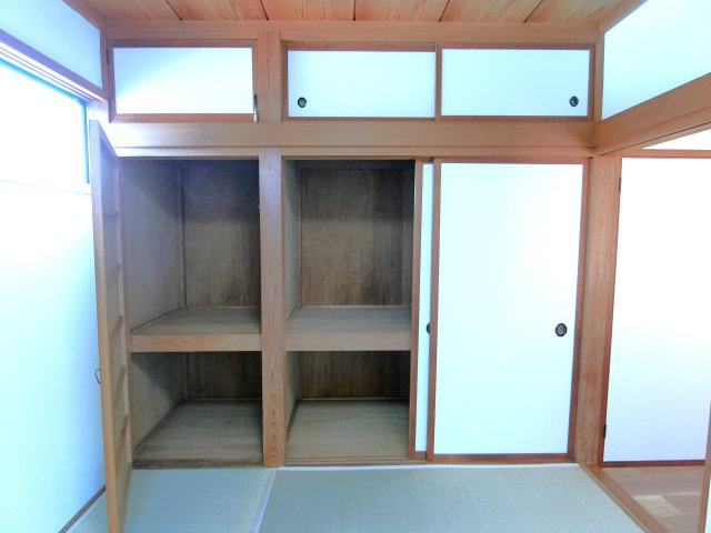 東金市上谷戸建５LDKの収納