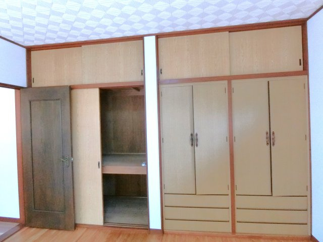 東金市上谷戸建５LDKの収納