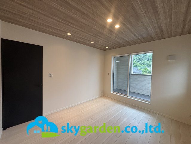 秦野市曽屋　未入居戸建　全1棟1号棟の寝室