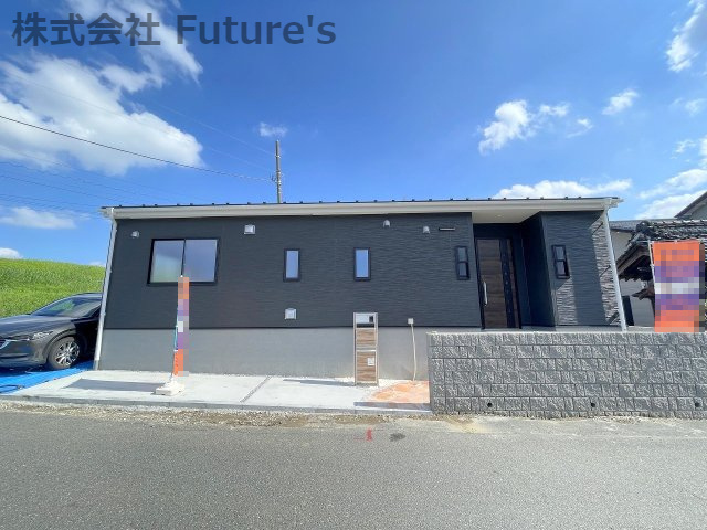 三郷市鷹野1丁目　新築平屋戸建　全1棟の外観|◆新築では珍しい平屋住宅◆2024年6月築◆