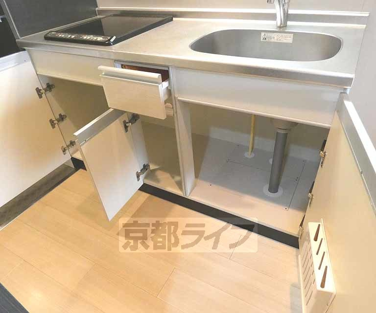 ＳＩＬＫ　ＨＯＵＳＥとなみのキッチン