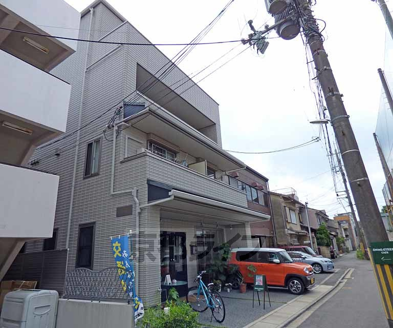 ファミーユそまの外観