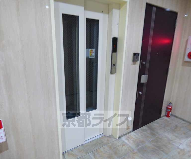 ファミーユそまのその他共用部分|エレベータ付