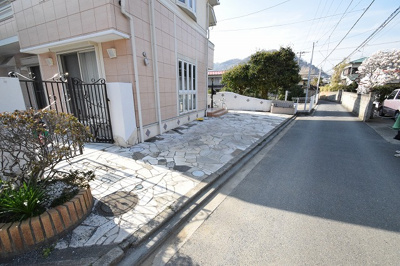 【エントランス】 | 葉山町一色貸家