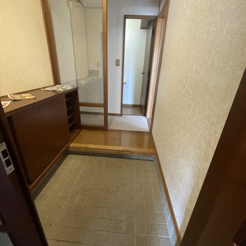 健康マンション1号館の玄関