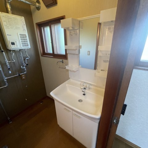 健康マンション1号館の洗面所