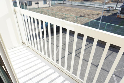 【バルコニー】 | サンパールハイツ