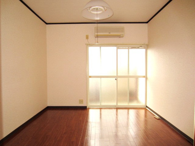 【居間・リビング】 | 小山ハイツ