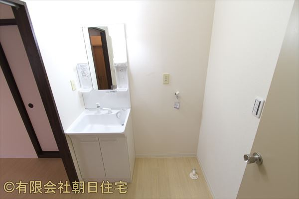 デュオライフ弥生Ａの独立洗面台